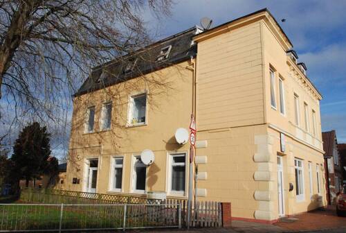 Außenansicht - Gepflegte 2-Zimmer-Eigentumswohnung in Ortsrandlage in Brunsbüttel!