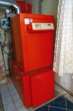 EG - Gasheizung im Bad - 