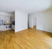 Moderne 2-Zimmer-Wohnung mit Balkon und grünem Innenhof zentral in der Altstadt Dresdens | MaryAnn