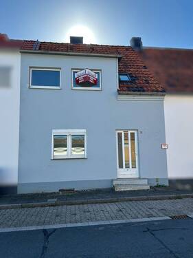 0 Außenansicht - 3 Zimmer Reihenmittelhaus zur Miete in Hückelhoven