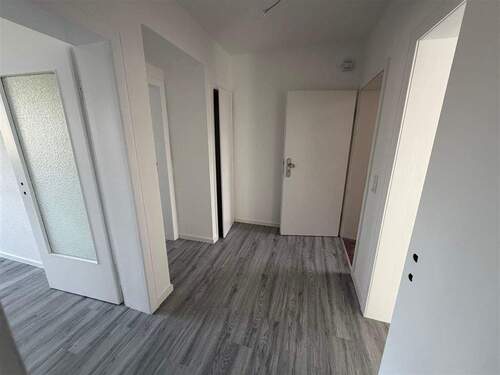 Flur - komplett renovierte 2 Zimmer-Wohnung Stadtmitte Rees