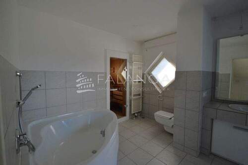 Tageslicht - Wellness-Bad OG - 