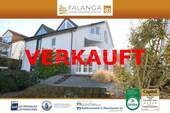 Titelbild_mit Rahmen_Verkauft - Falanga Immobilien - großzügige DHH mit Sauna und Kamin unweit des Lennebergwalds in Budenheim!