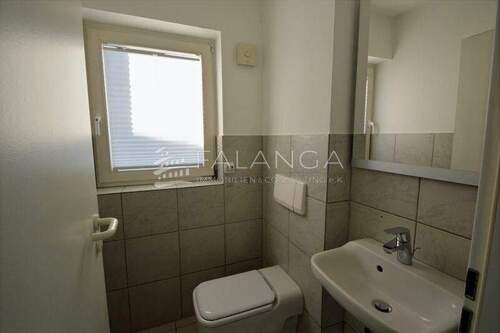 Tageslicht - Gäste-Toilette - 