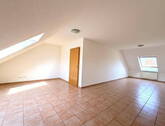 Helles Dachgeschoss-Zimmer - 