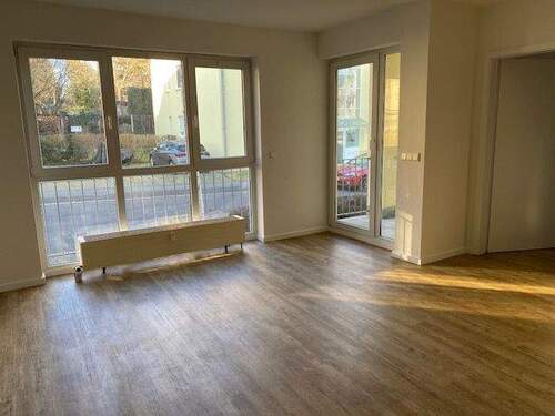 Helles Wohnzimmer - Etagenwohnung mit 49,20 m&sup2; in Dresden zur Miete