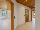 EG Schlafzimmer 1 und Flur - 