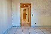 EG Schlafzimmer 2 Richtung Flur - 