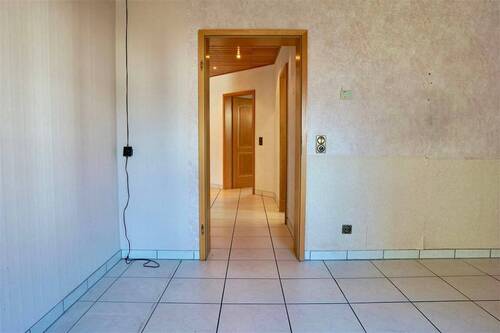 EG Schlafzimmer 2 Richtung Flur - 