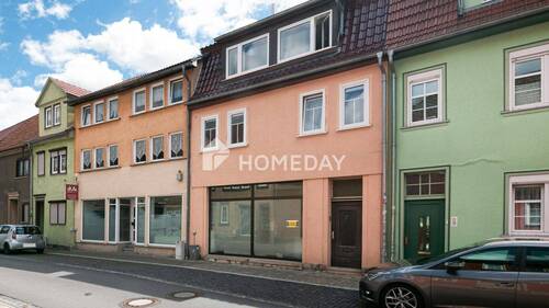 Außenansicht 1 - Zwei Häuser - eine Investition mit Potenzial: Wohn- und Geschäftsanwesen mit Charme und Gartenidylle