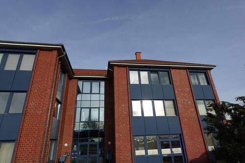 Bild 1 - Gewerbeeinheit in WR Ortsteil zu vermieten