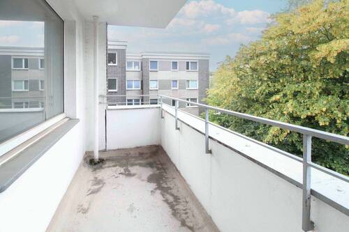 Balkon 2.OG Mitte rechts - 
