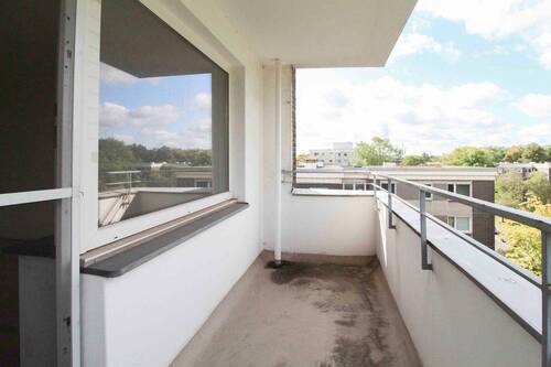 Balkon 4.OG Mitte rechts - 
