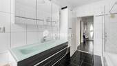 EG Badezimmer 1 - 