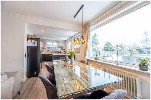 Essbereich im Wohnzimmer - Mehrfamilienhaus, Wohnhaus mit 165,00 m&sup2; in Uetersen zum Kaufen