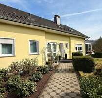 Exklusives Wohnerlebnis in ruhiger Ortsrandlage – Großzügiges Ein- bis Zweifamilienhaus mit parkähnlichem Grundstück in Irrhausen