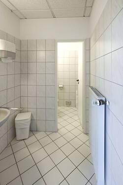 WC - Damen - 