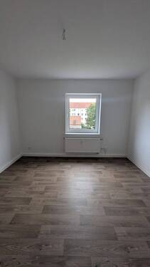 Wohnzimmer - 2 Zimmer Etagenwohnung zur Miete in Brandenburg an der Havel