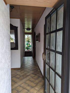 Bild 3 - 5 Zimmer Einfamilienhaus in Glashütten-Schloßborn