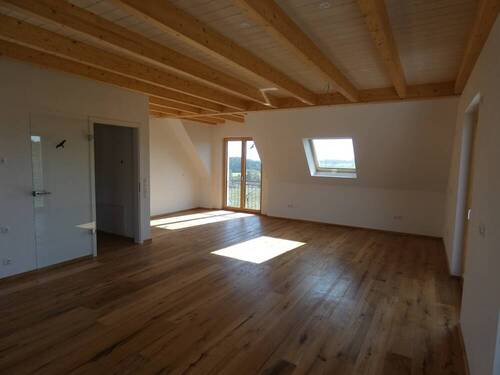 Wohn-Essbereich Ansicht 2 - 2 Zimmer Etagenwohnung zur Miete in Dinkelsbühl / Segringen