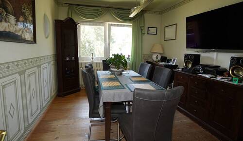 Zimmer 2 - 