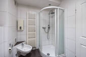 .. mit Badewanne UND Dusche - 