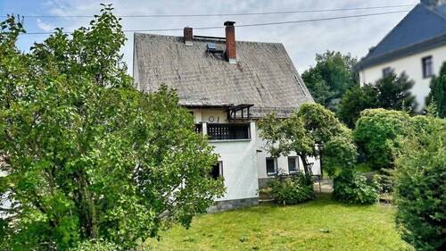 Außenansicht Wohnhaus - 