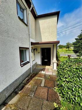 Außenansicht Wohnhaus - 