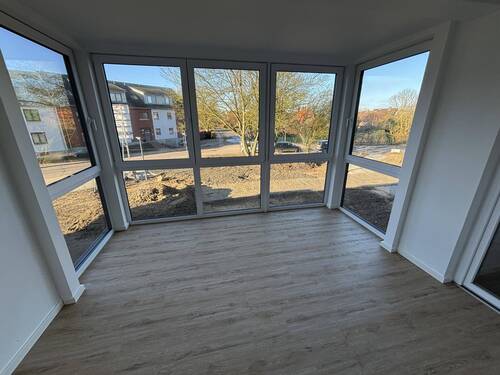 24067381-Erker-Wintergarten - 