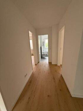 Flur - 3 Zimmer Etagenwohnung in Nürnberg