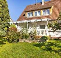 Wohnen mit Komfort - Gepflegtes Einfamilienhaus mit hochwertiger Ausstattung & tollem Garten - Weil im Schönbuch