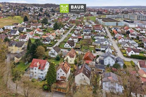 Luftbild - 7 Zimmer Mehrfamilienhaus, Wohnhaus zum Kaufen in Ravensburg