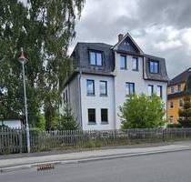 Ein Haus - viele Möglichkeiten - Sanierungsobjekt mit solider Substanz für IHR Projekt - Lauter-Bernsbach Oberpfannenstiel
