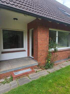 71af2a9d-fc29-4e27-9506-e9f04a9874bc.JPG - Helle 1,5 Zi-Wohnung in Hoisdorf mit kleiner Terrasse