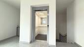 Treppenhaus + Aufzug - 