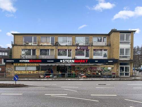 Wohn- und Geschäftshaus im Herzen von Rahlstedt - Wohn- und Geschäftshaus in zentraler Lage von Rahlstedt - Mit erheblichem Entwicklungspotential