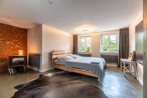 Geräumiges Schlafzimmer - 