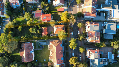 Bild 1 - MFH aufteilbar,1.400 m², teilbares Grundstück mit Baureserve;Hohen Neuendorf