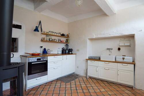 Küche - 5 Zimmer Doppelhaushälfte zum Kaufen in Bickendorf