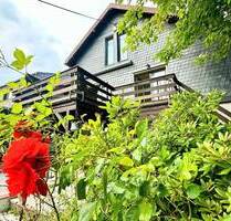 Freistehendes Einfamilienhaus mit Garage, Stellplatz & großem Garten - Ihr neues Wohlfühl-Zuhause! - Wuppertal Freistehendes Einfamilienhaus mit Garage, Stellplatz & großem Garten - Ihr neues Wohlfühl-Zuhause! - Wuppertal