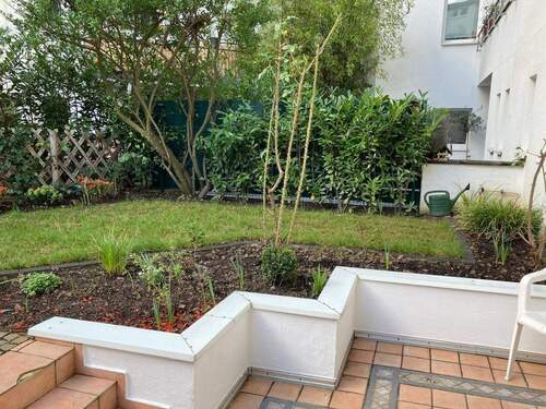 Garten - 1 Zimmer Etagenwohnung in Düsseldorf