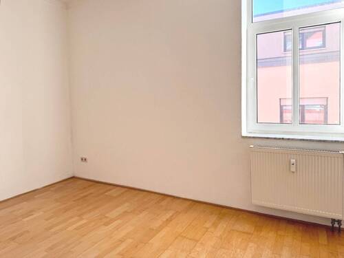 Zimmer straßenseitig - 