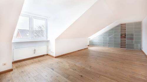 Wohnzimmer - Etagenwohnung mit 59,00 m&sup2; in Appen zur Miete