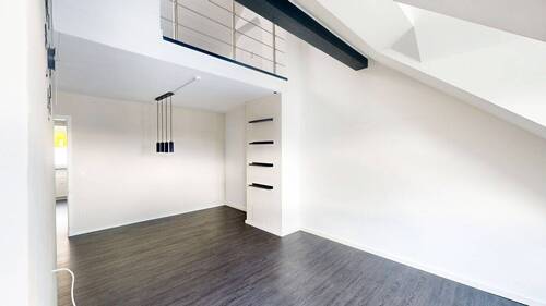 Wohnzimmer - 2 Zimmer Etagenwohnung in Manching