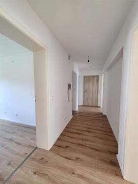 Flur / Zugang Küche - 