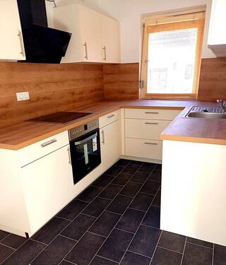 Küche - 6 Zimmer Einfamilienhaus in Eggenfelden