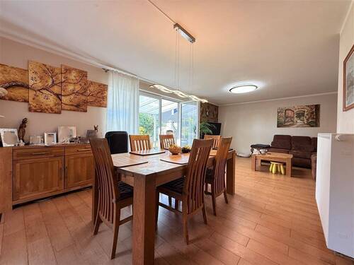 Wohnzimmer mit Essbereich - 