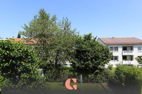 Blick in den Garten bearbeitet - Großzügiges Wohnerlebnis umgeben von Natur