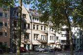 Die Straßenansicht des Hauses - Mehrfamilienhaus der Jahrhundertwende im Zooviertel