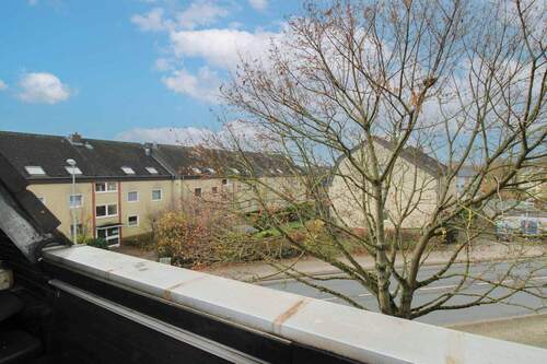 Balkon - 4 Zimmer Einfamilienhaus in Peine